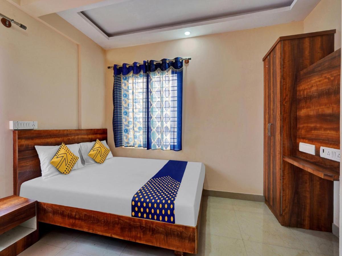 Oyo Hotel Svn Hotel And Lodging Bangalore Exterior foto